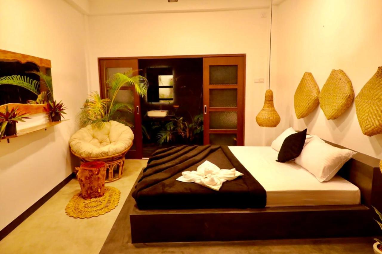 The Jini House Hotel อาฮานกามา ภายนอก รูปภาพ