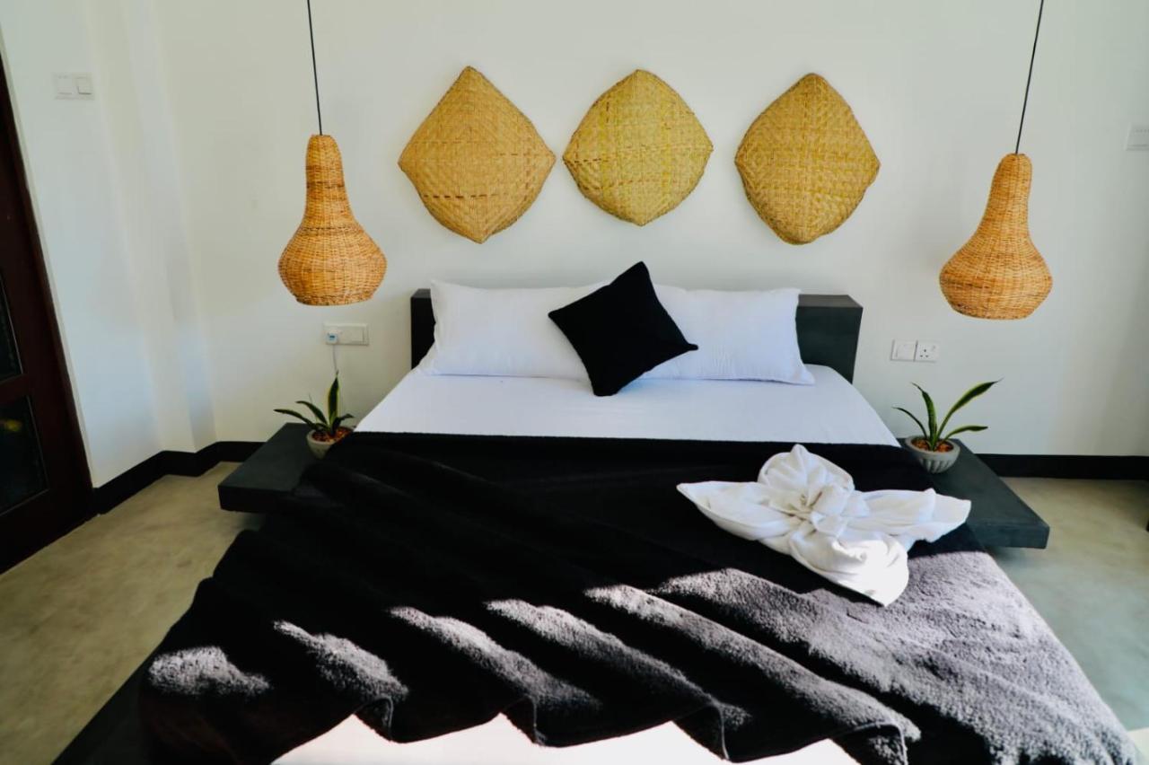 The Jini House Hotel อาฮานกามา ภายนอก รูปภาพ
