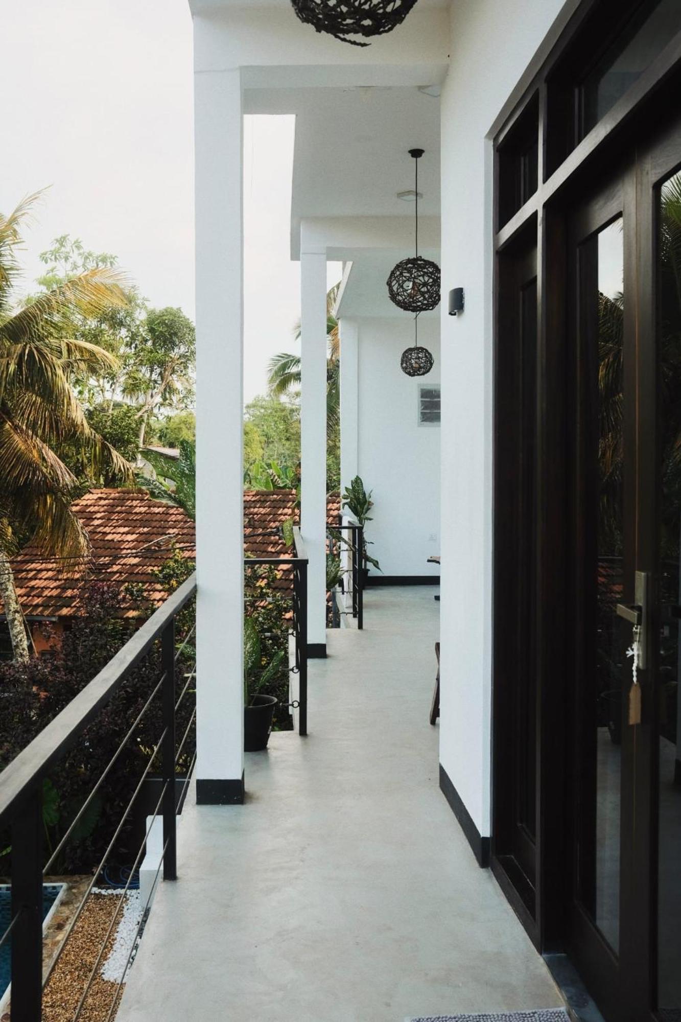 The Jini House Hotel อาฮานกามา ภายนอก รูปภาพ