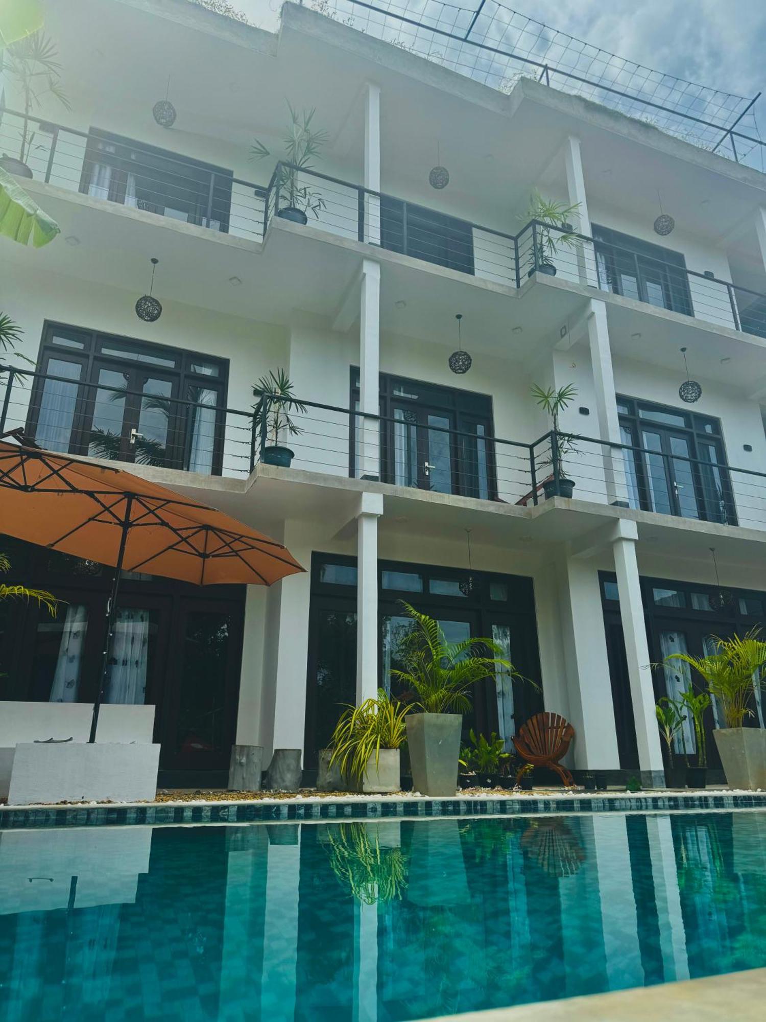 The Jini House Hotel อาฮานกามา ภายนอก รูปภาพ