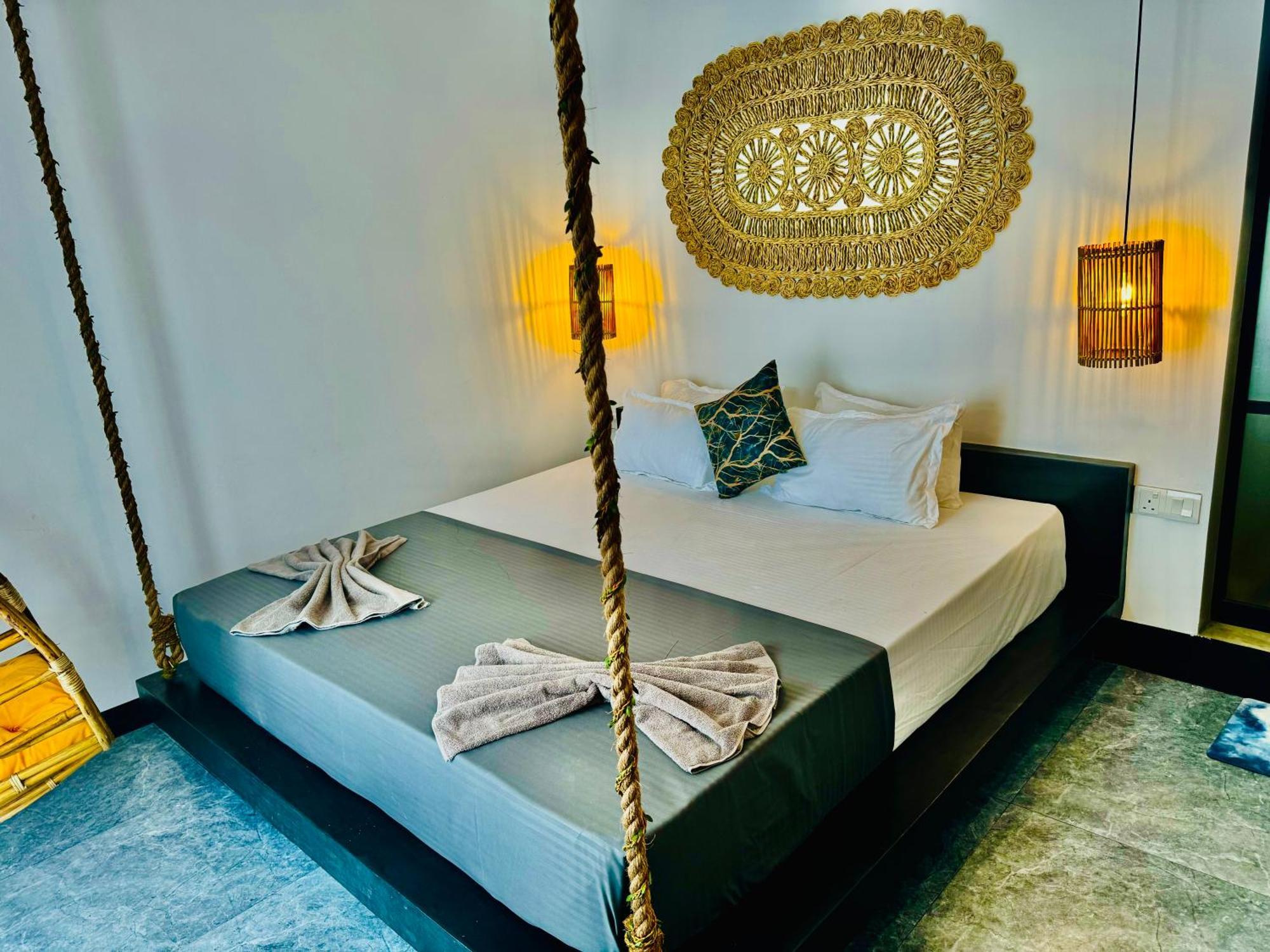 The Jini House Hotel อาฮานกามา ภายนอก รูปภาพ